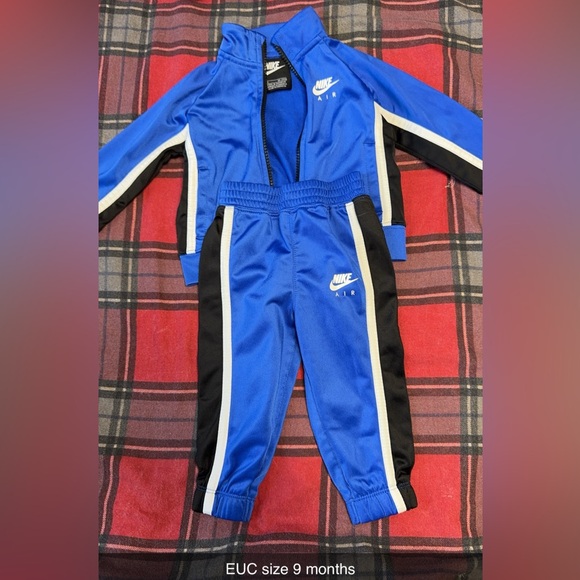 2p Nike suit - Picture 1 of 1